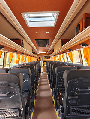 Luxury bus hire in Ahmedabad